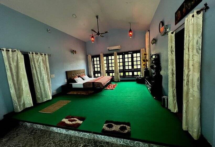 בית מלון כפרי Nirmal Chhaya Nature Resort