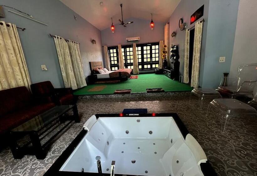 فندق Nirmal Chhaya Nature Resort