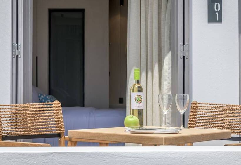 בית מלון כפרי Nove Milos Luxury By Estia