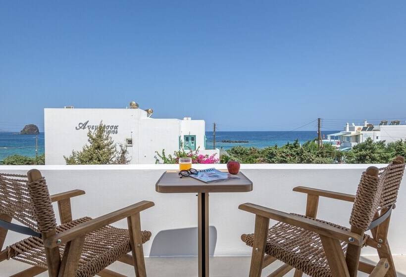 בית מלון כפרי Nove Milos Luxury By Estia