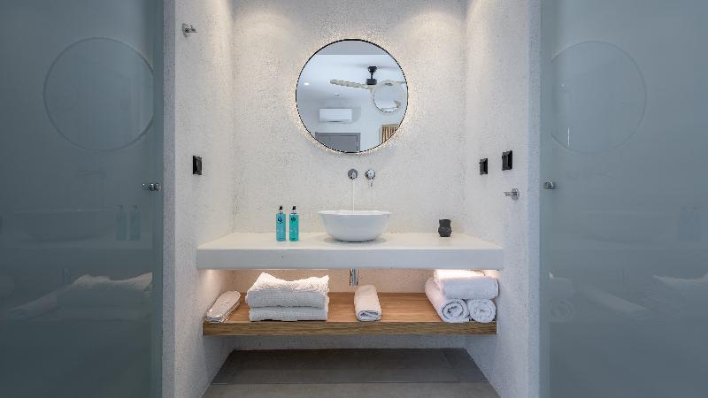 בית מלון כפרי Nove Milos Luxury By Estia