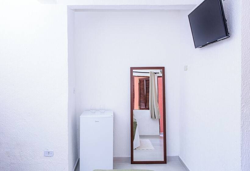 Отель Velinn Pousada Canoa Ilhabela