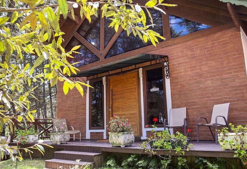 בית מלון כפרי Pousada Suica Mineira Garden