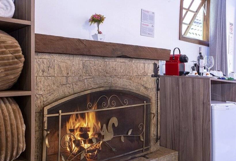 בית מלון כפרי Pousada Suica Mineira Garden