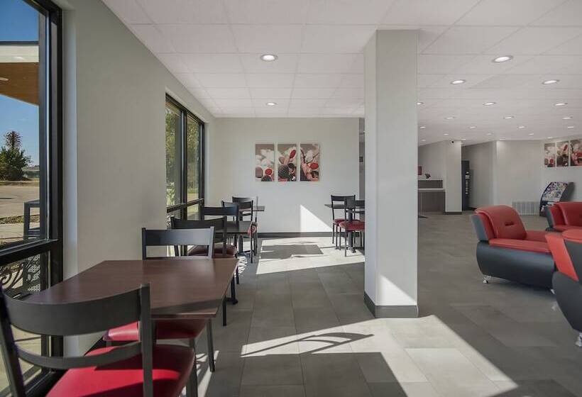 Отель Red Roof Inn Lancaster, Tx