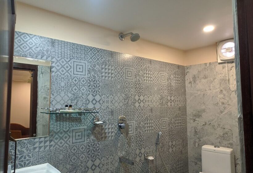 فندق Relax   Nagaon