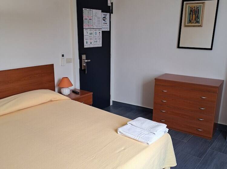 בית מלון כפרי San Carlo