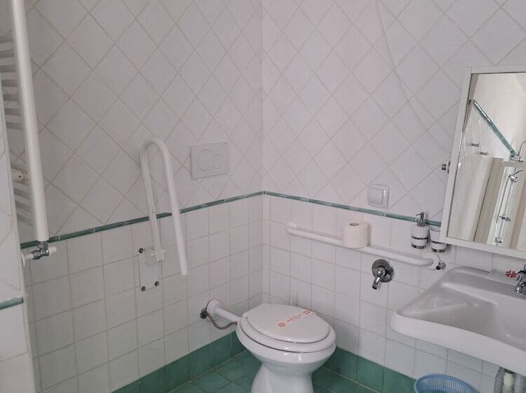 בית מלון כפרי San Carlo