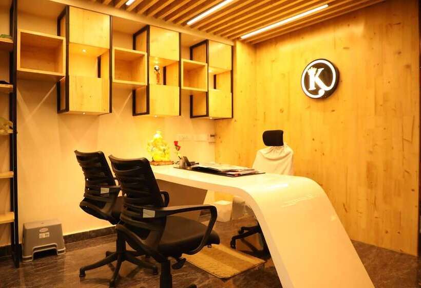 호텔 Sree Kubera Grand