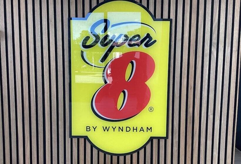 فندق Super 8 By Wyndham Baltimore Northwest