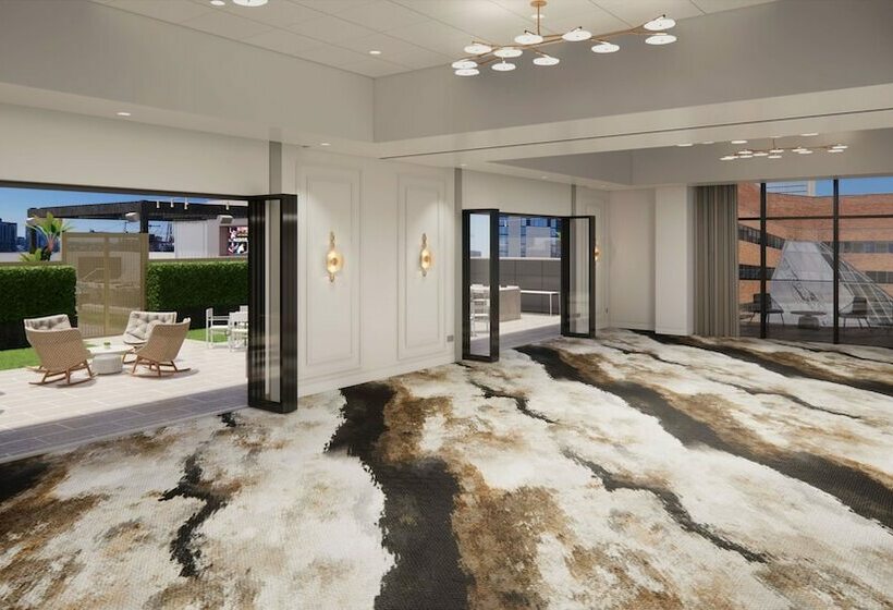 هتل Tempo By Hilton Nashville Downtown