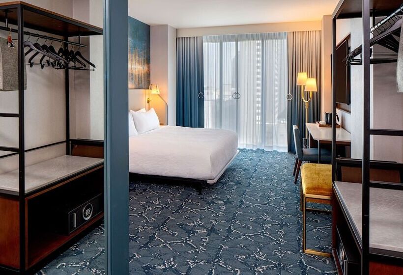 هتل Tempo By Hilton Nashville Downtown