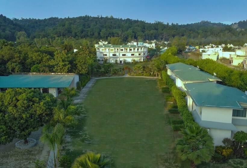 فندق The Tattwaa Corbett Spa & Resort