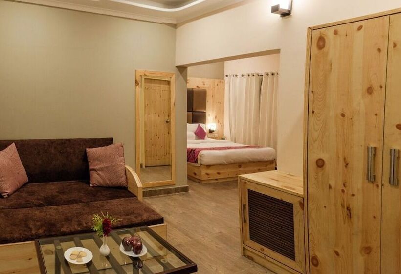 בית מלון כפרי The Tattwaa Corbett Spa & Resort