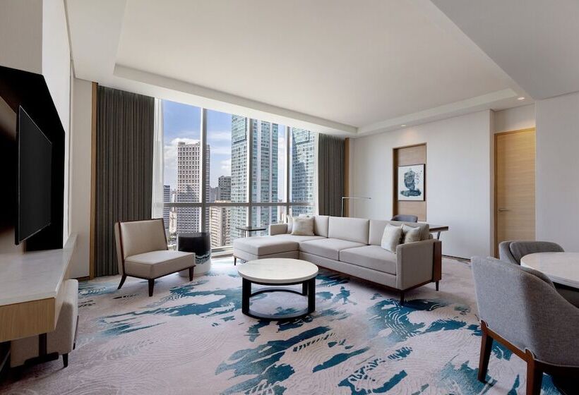 هتل The Westin Manila