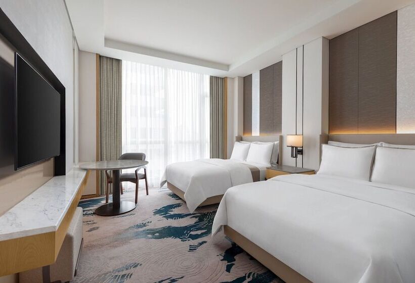 هتل The Westin Manila