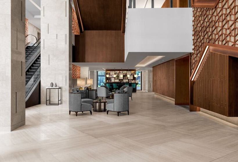 هتل The Westin Manila