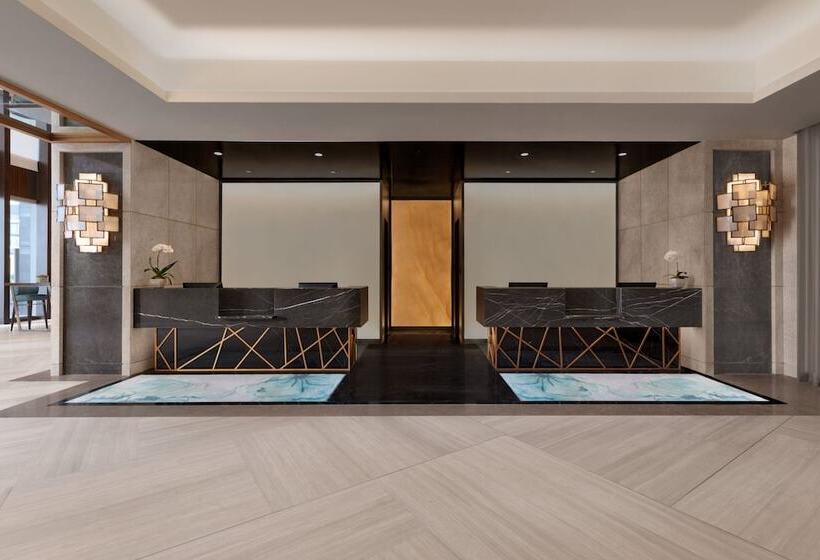 هتل The Westin Manila