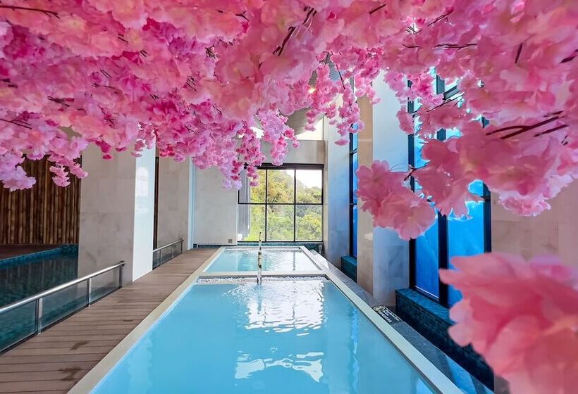 فندق The Yanné, Onsen