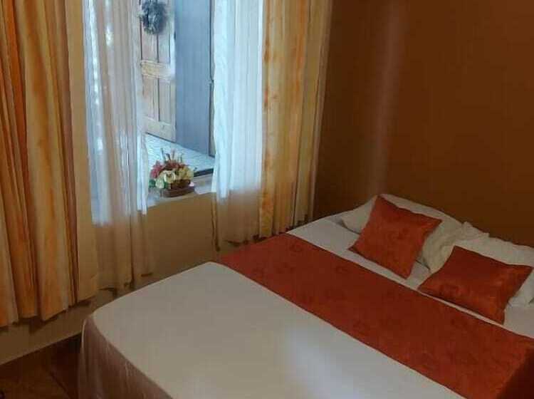 فندق Torrre Fuerte