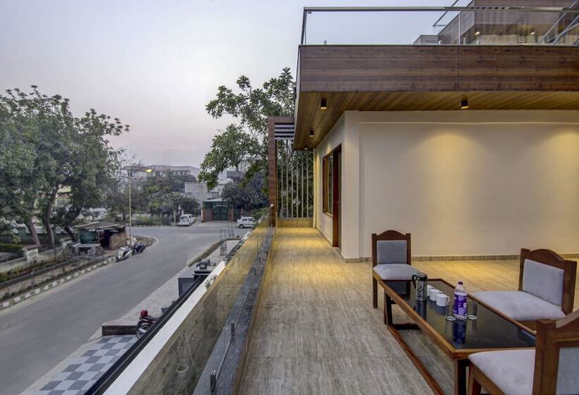 Hotel Treebo Sai Village, Manesar