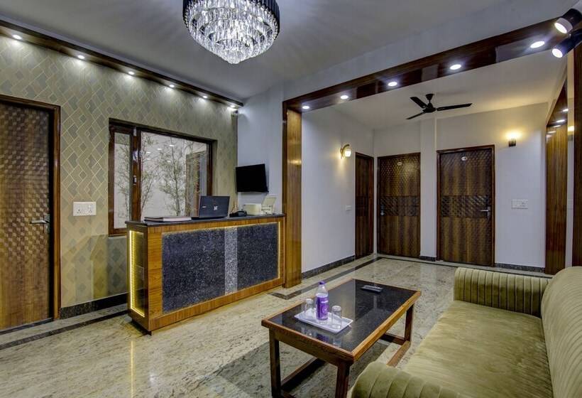 בית מלון כפרי Treebo Sai Village, Manesar