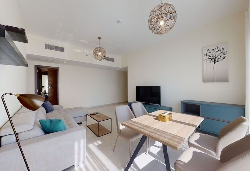 هتل Unlock Metropolis