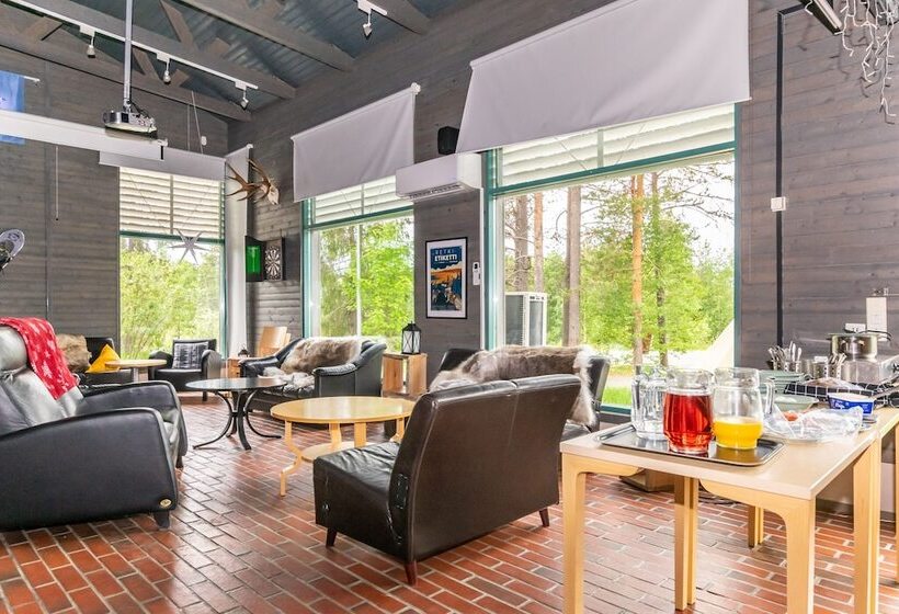 Karhunkierros Cabins & Huts