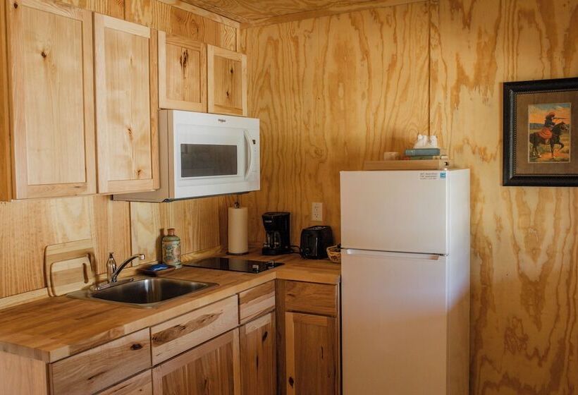 فندق على الطريق The Wagon Wheel