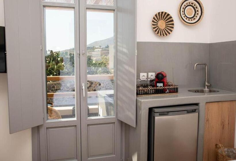 פנסיון Aidani Luxurious Rooms