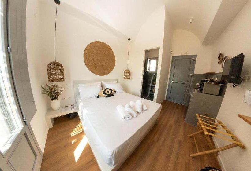 פנסיון Aidani Luxurious Rooms