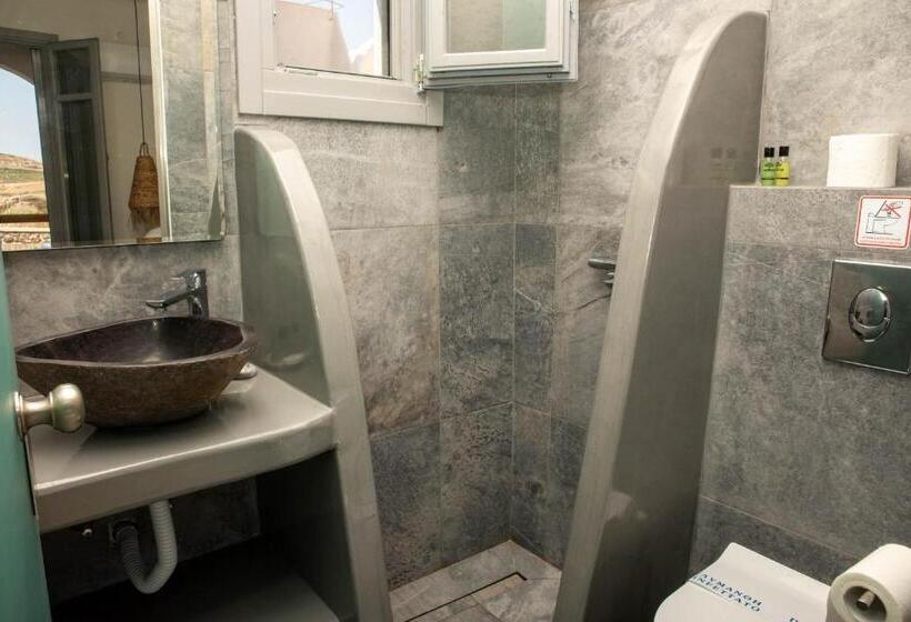 פנסיון Aidani Luxurious Rooms