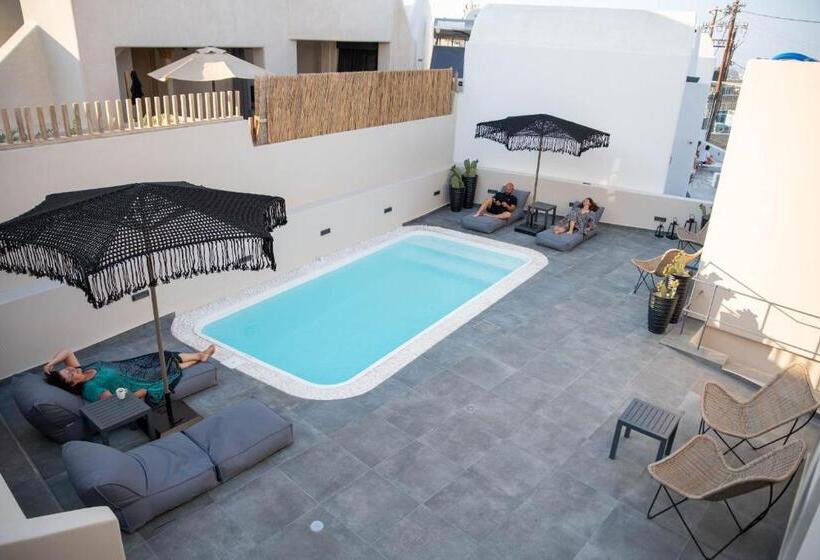 פנסיון Aidani Luxurious Rooms