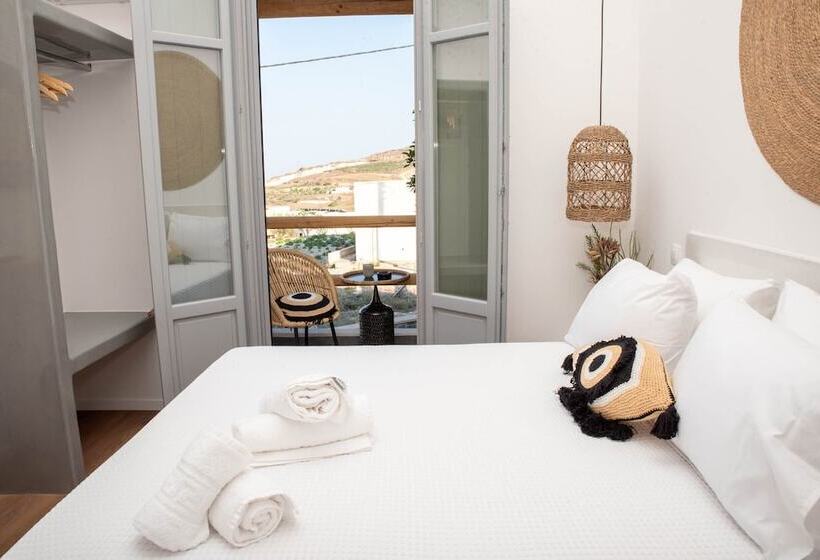 פנסיון Aidani Luxurious Rooms