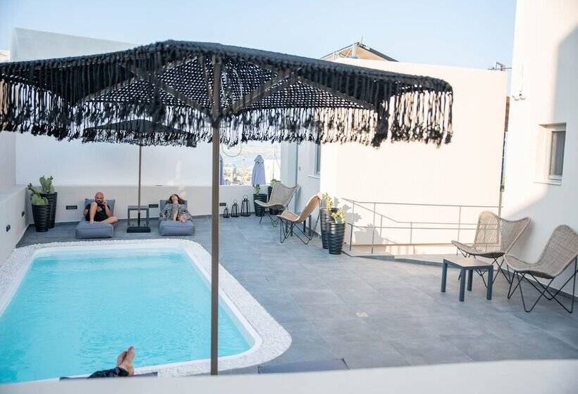 פנסיון Aidani Luxurious Rooms