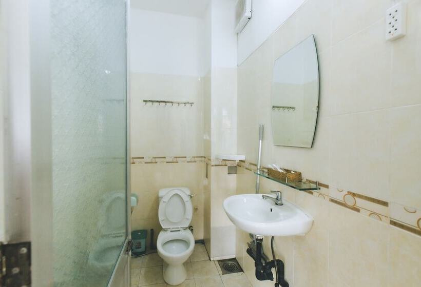 پانسیون Lisa Homestay