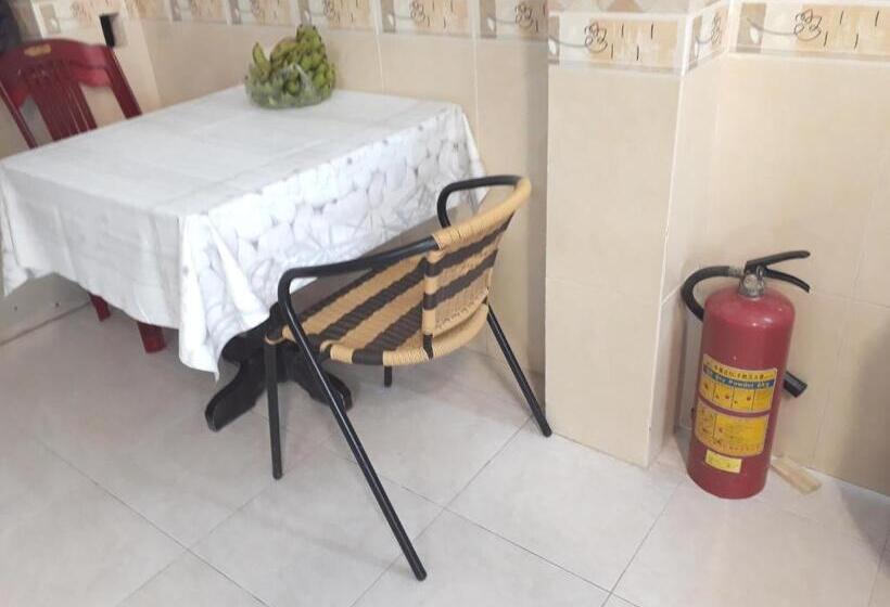 پانسیون Lisa Homestay