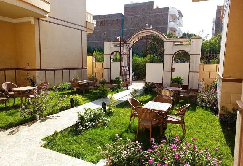 膳宿费 Mikhaila Guest House