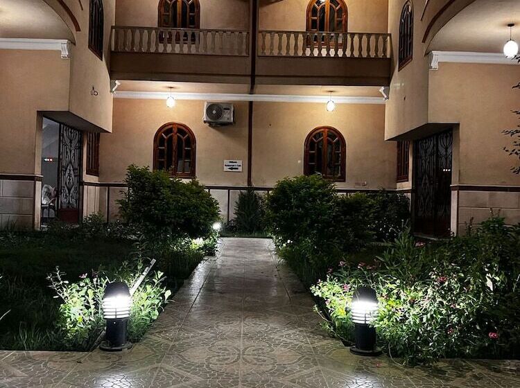 膳宿费 Mikhaila Guest House