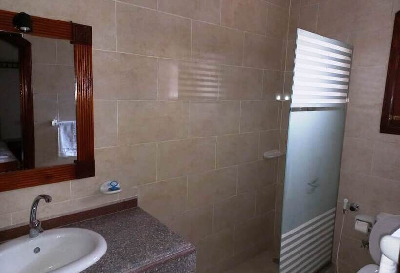 膳宿费 Mikhaila Guest House