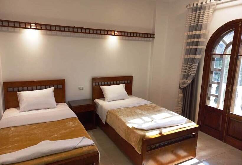 膳宿费 Mikhaila Guest House