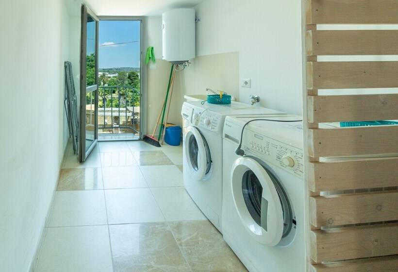 Residence Capitano Congedi