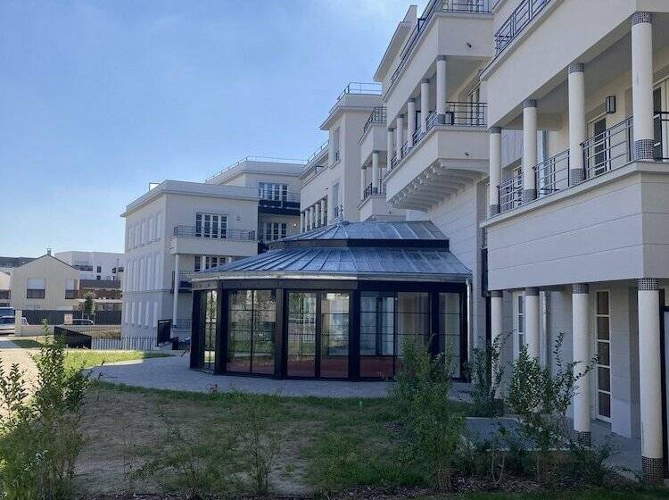 Villa Médicis Saint Cyr L école