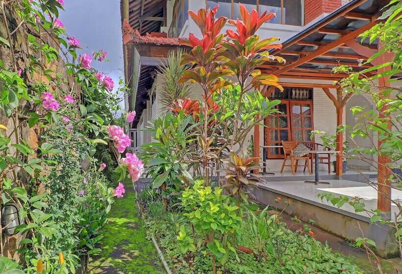 Warna Kedaton Hotel By Oyo