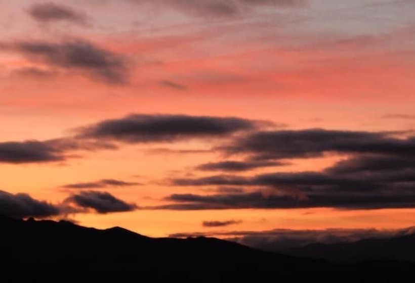 Albergue La Casa Del Peregrino