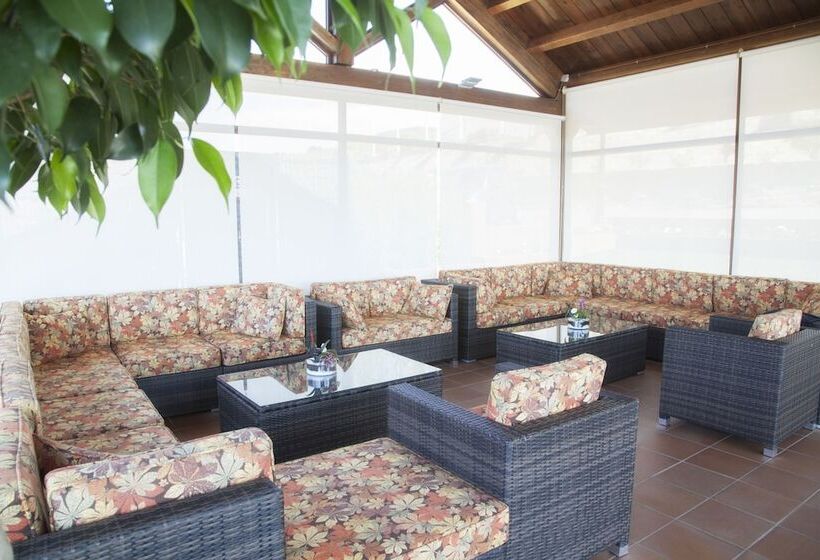 Albergue La Casa Del Peregrino