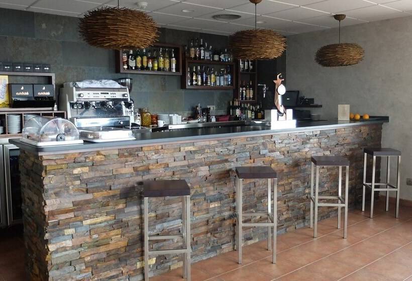 Albergue La Casa Del Peregrino