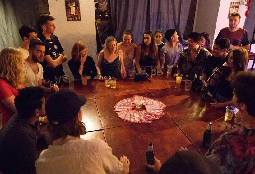 호스텔 Onefam Budapest