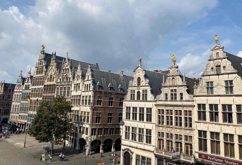 Antwerp City Hostel