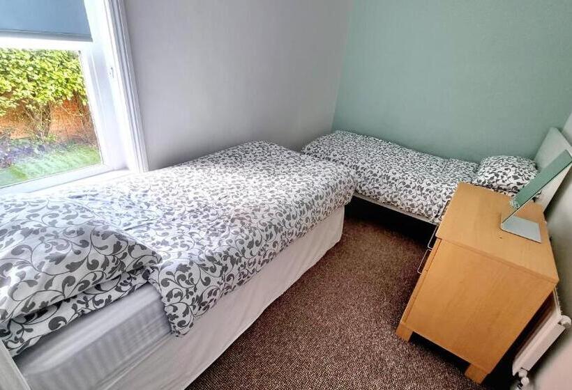 Beachcomber Holiday Apartments